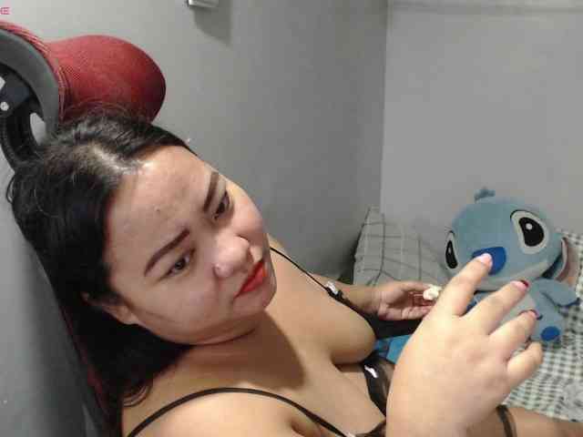 BubbleButtPinay webcam