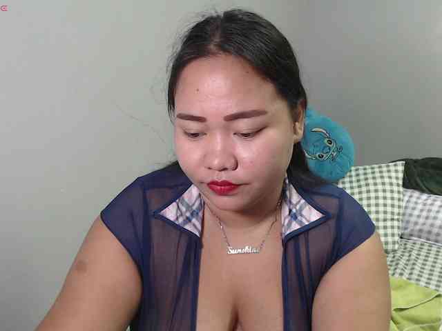 BubbleButtPinay webcam