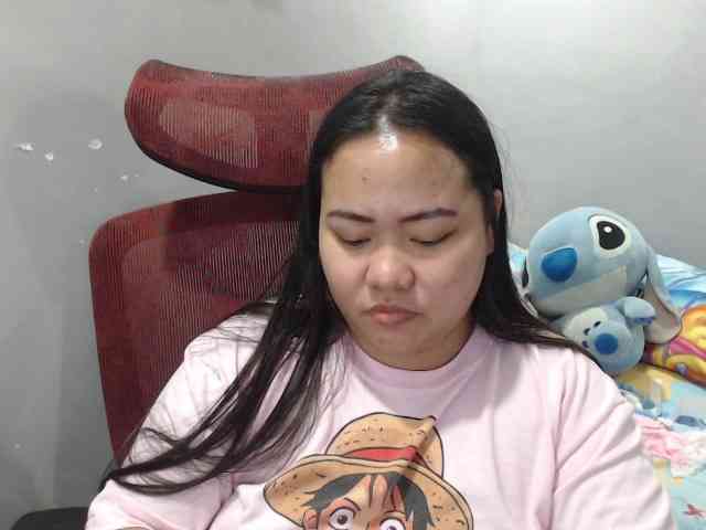 BubbleButtPinay webcam