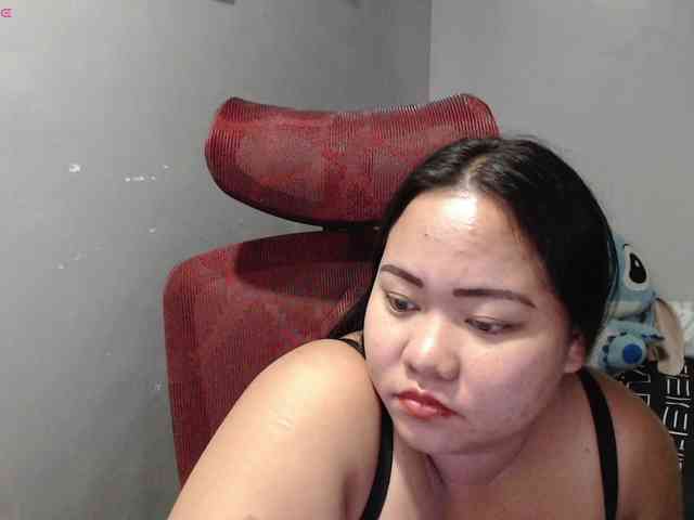 BubbleButtPinay webcam