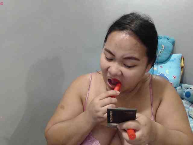 BubbleButtPinay webcam