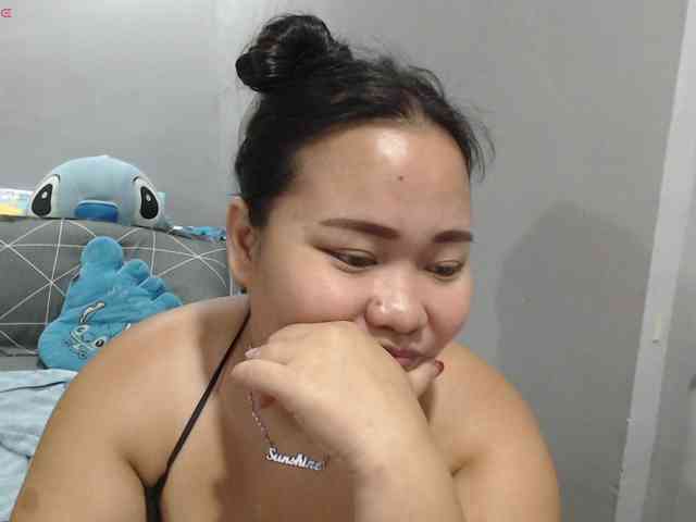 BubbleButtPinay webcam
