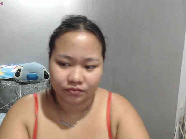BubbleButtPinay webcam