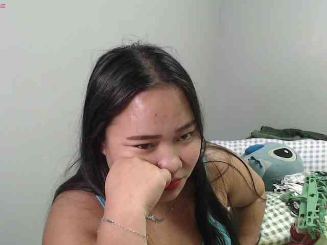 BubbleButtPinay webcam