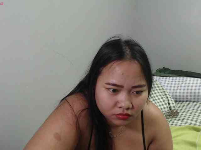 BubbleButtPinay webcam