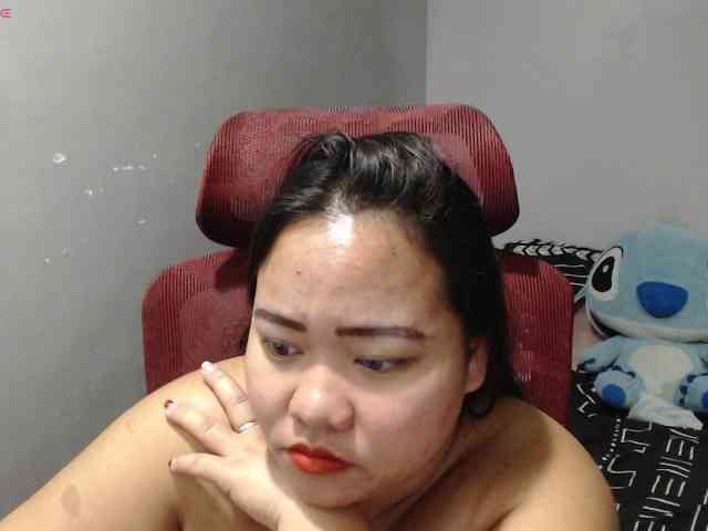 BubbleButtPinay webcam