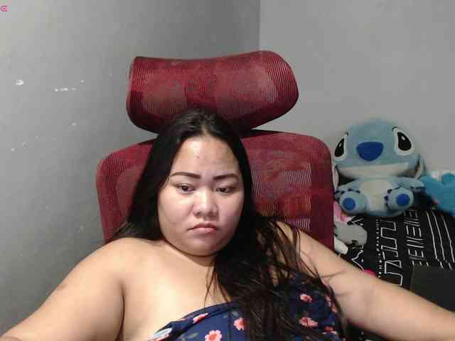 BubbleButtPinay webcam