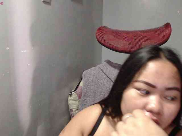 BubbleButtPinay webcam