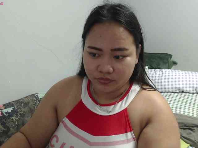 BubbleButtPinay webcam