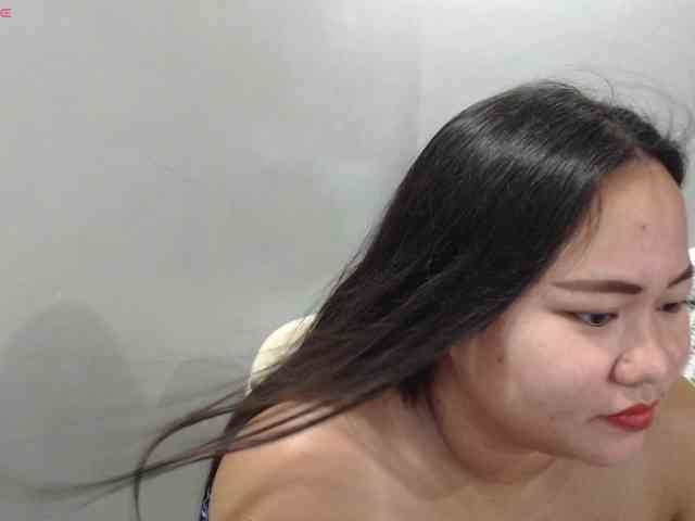 BubbleButtPinay webcam