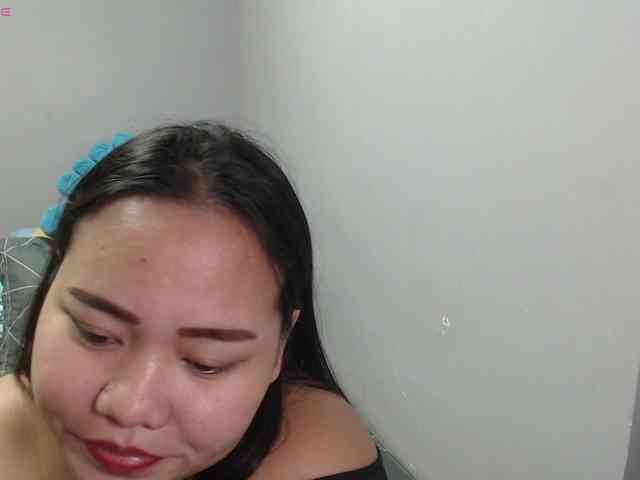 BubbleButtPinay webcam