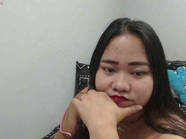 BubbleButtPinay webcam