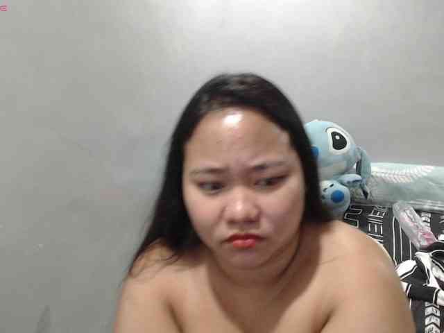 BubbleButtPinay webcam