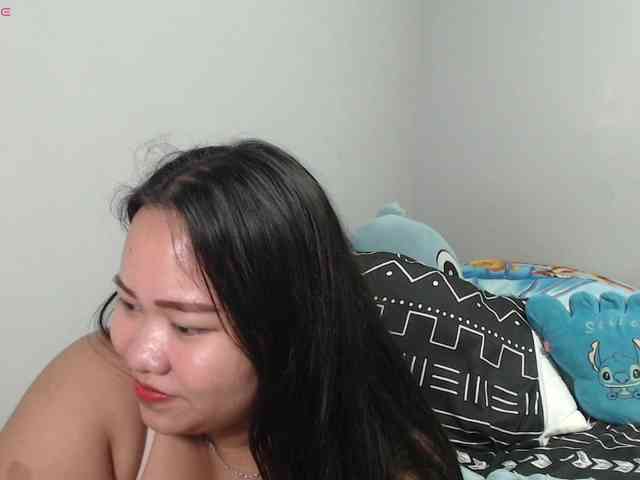 BubbleButtPinay webcam