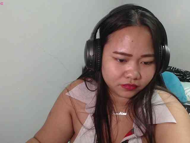 BubbleButtPinay webcam