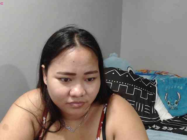 BubbleButtPinay webcam