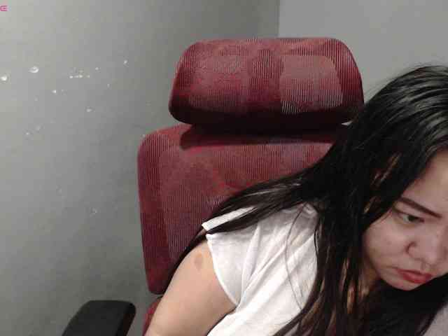 BubbleButtPinay webcam