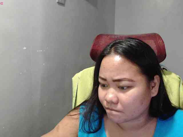 BubbleButtPinay webcam