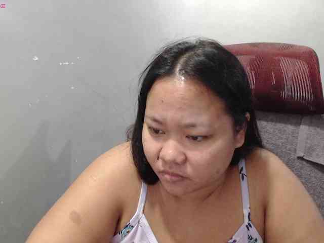 BubbleButtPinay webcam