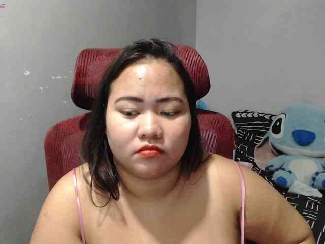 BubbleButtPinay webcam