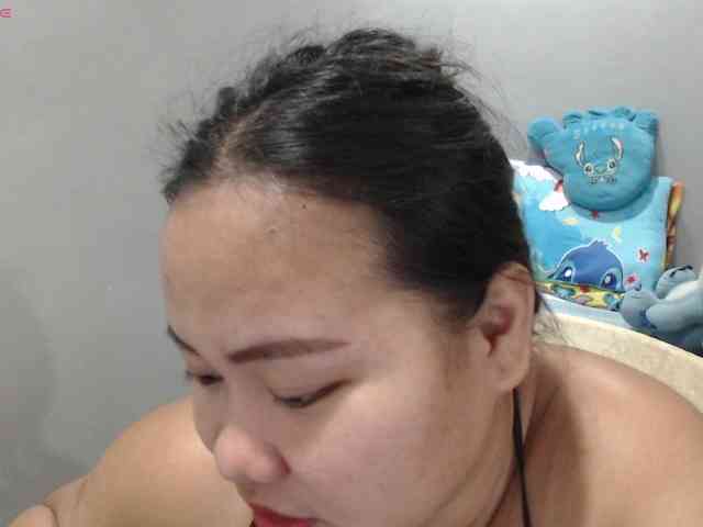 BubbleButtPinay webcam