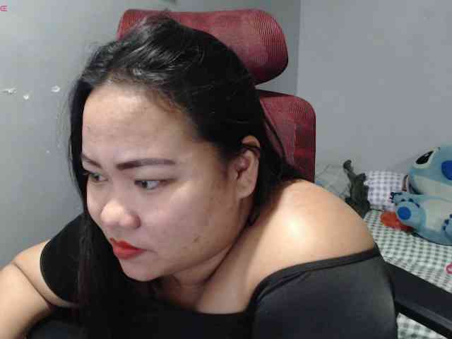 BubbleButtPinay webcam