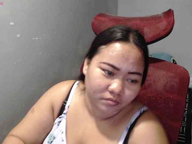 BubbleButtPinay webcam