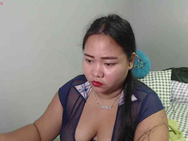BubbleButtPinay webcam