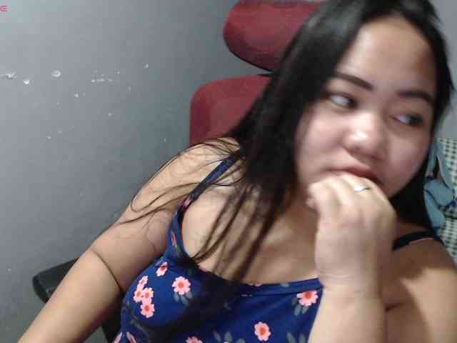 BubbleButtPinay webcam