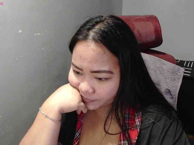 BubbleButtPinay webcam