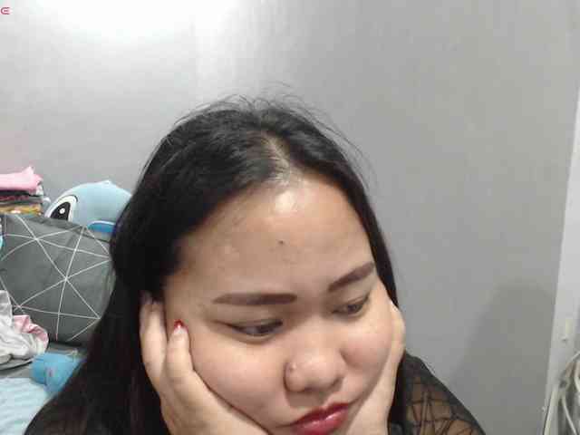 BubbleButtPinay webcam