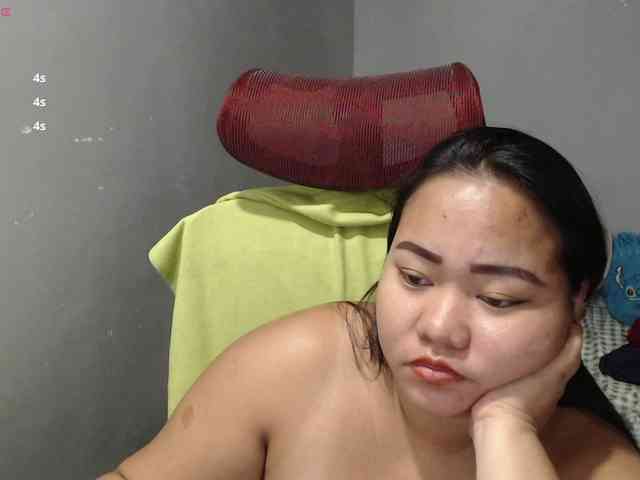BubbleButtPinay webcam