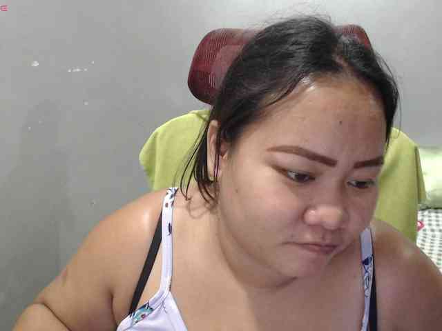 BubbleButtPinay webcam