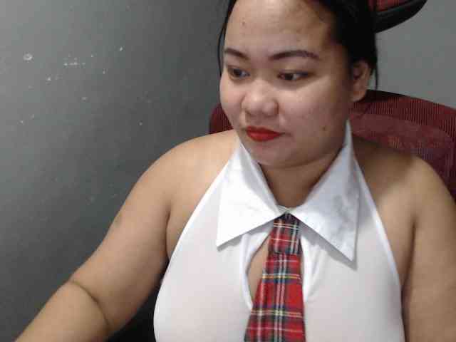 BubbleButtPinay webcam