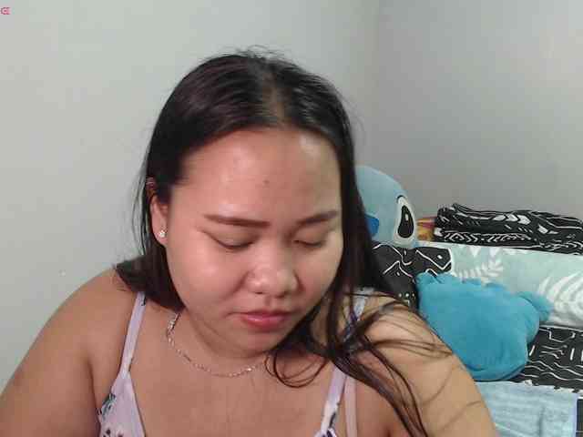 BubbleButtPinay webcam