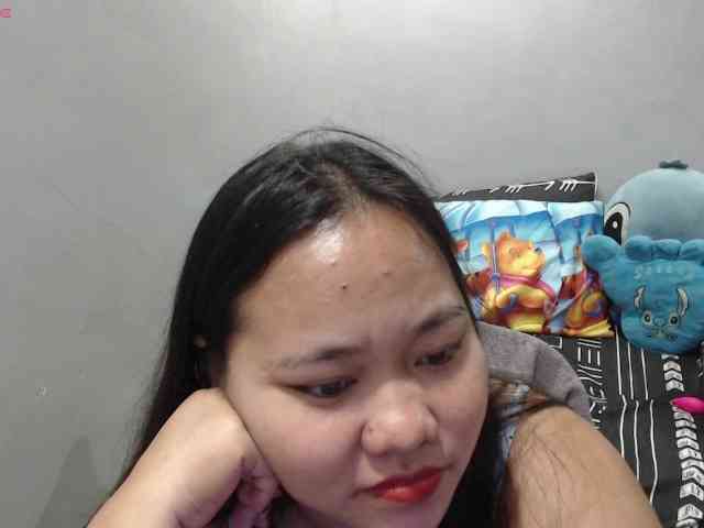 BubbleButtPinay webcam