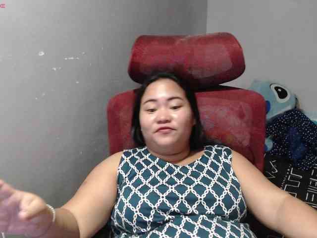 BubbleButtPinay webcam