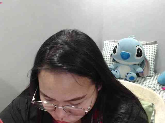 BubbleButtPinay webcam