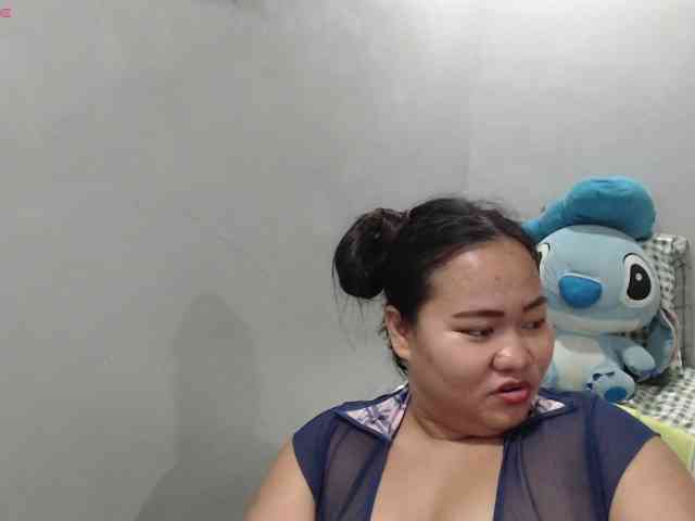 BubbleButtPinay webcam