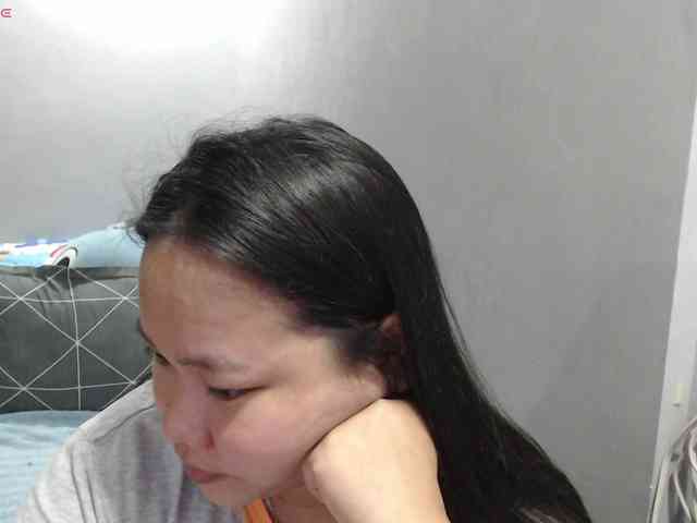 BubbleButtPinay webcam