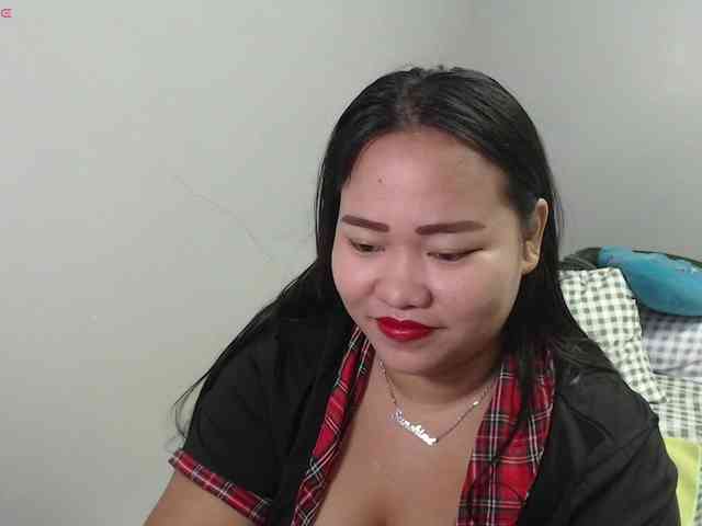 BubbleButtPinay webcam