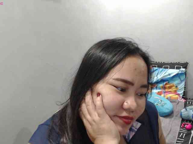 BubbleButtPinay webcam