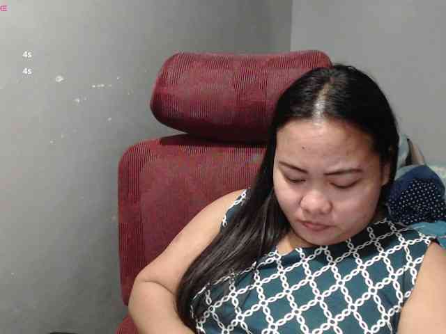 BubbleButtPinay webcam