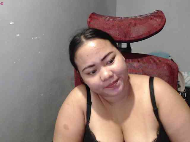 BubbleButtPinay webcam