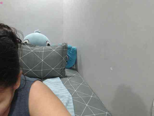 BubbleButtPinay webcam