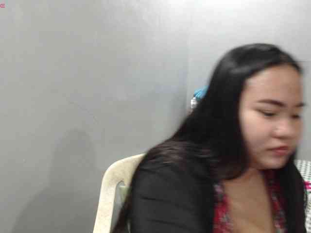 BubbleButtPinay webcam