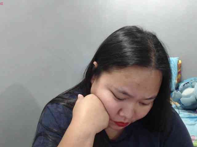 BubbleButtPinay webcam