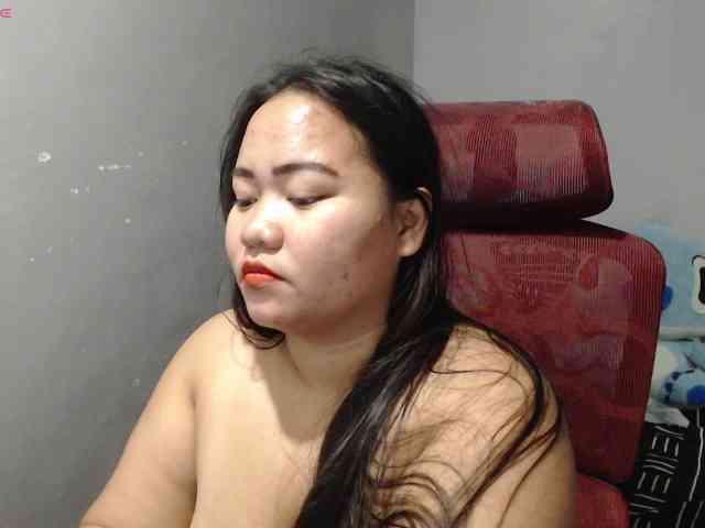 BubbleButtPinay webcam