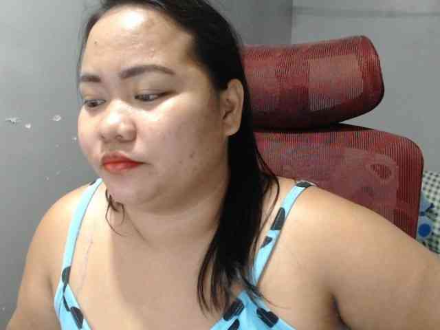 BubbleButtPinay webcam