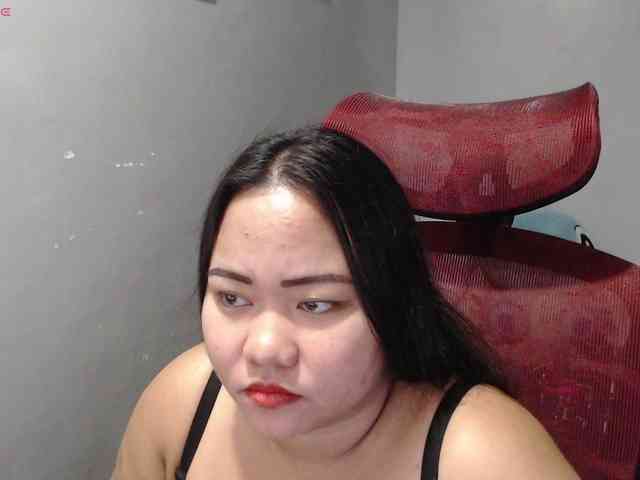 BubbleButtPinay webcam